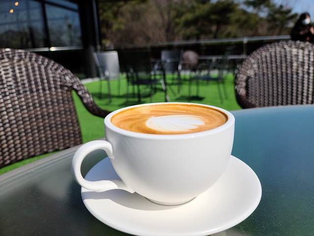 홈카페 장비 추천 2025 ver! 홈코노미 완벽 가이드 - 홈트템부터 집꾸미기까지