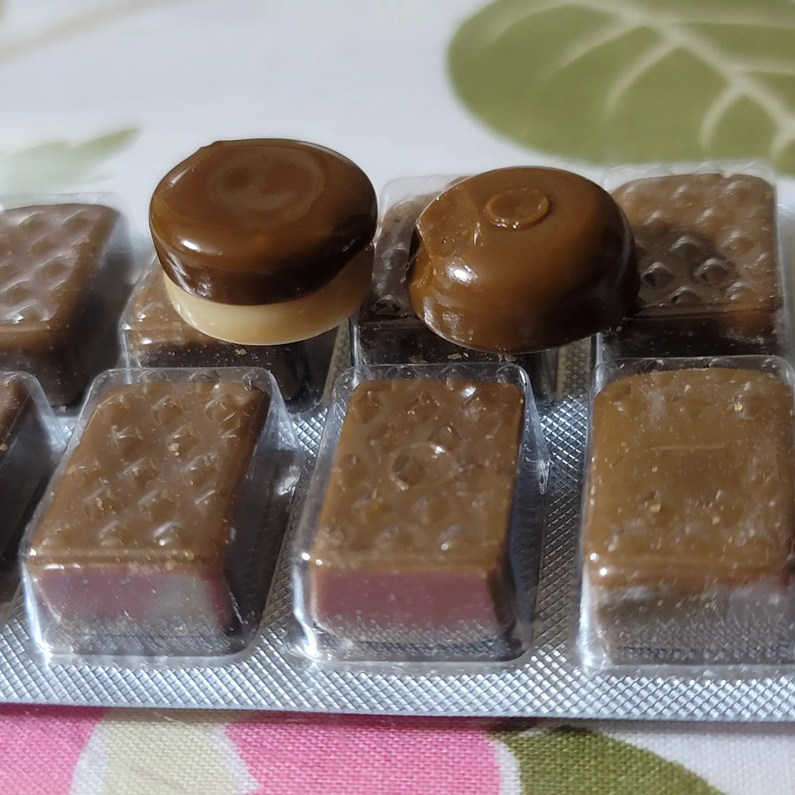 코피코-무설탕-커피사탕과-코피코-카푸치노-비교