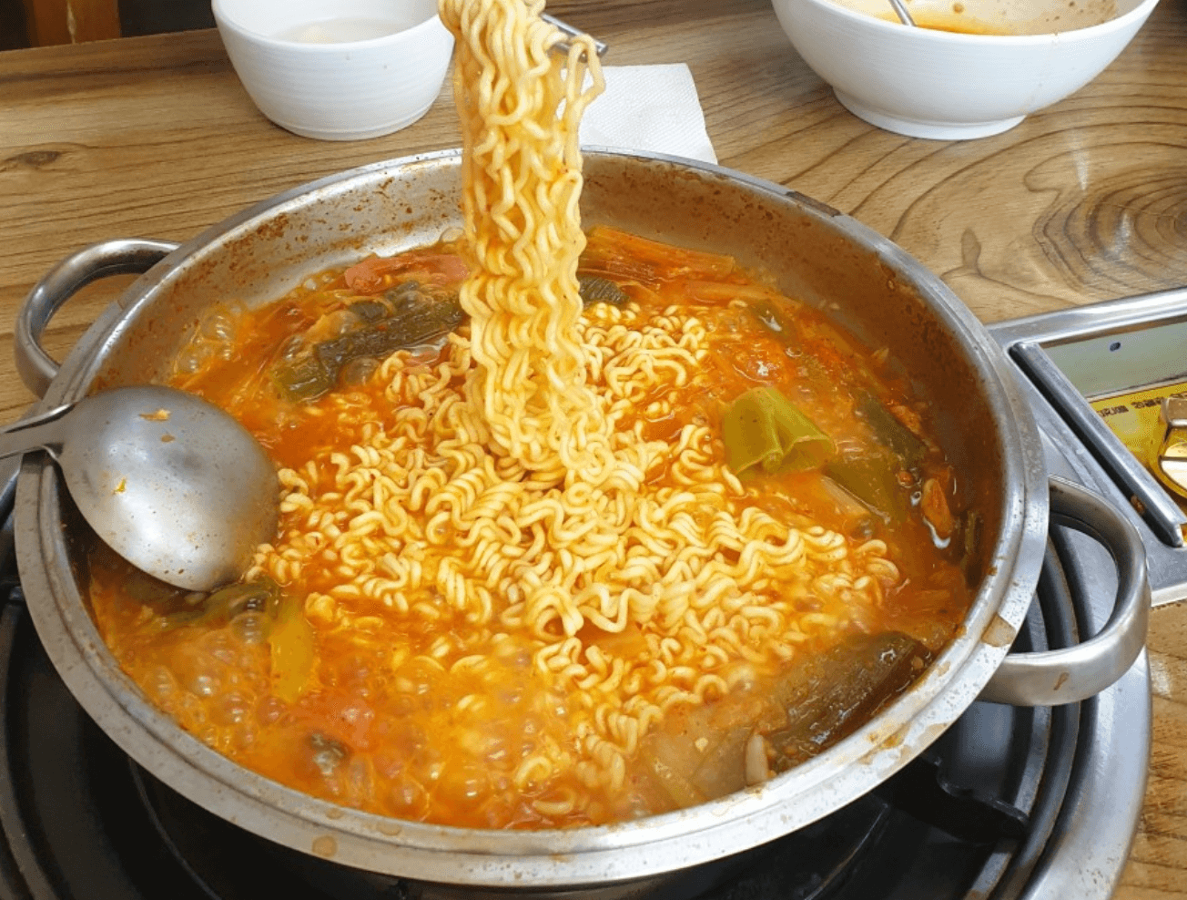 평택-부대찌개-라면