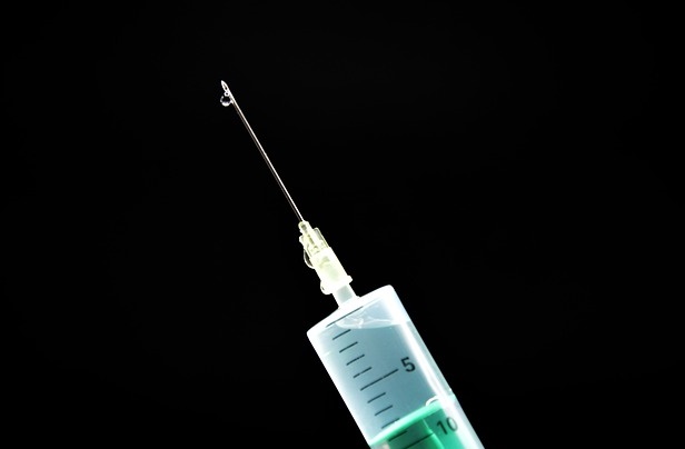 신생아 예방접종, 꼭 알아야 할 접종 시기와 주의사항