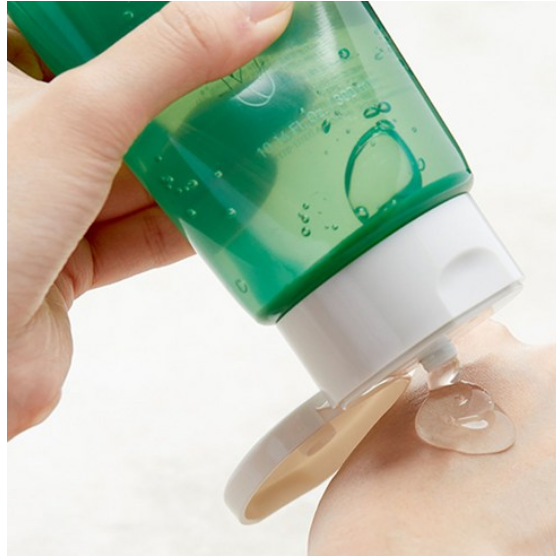 여름철 피부관리 알로에 수딩젤 추천 BEST 5 - 이니스프리 알로에 리바이탈 수딩젤