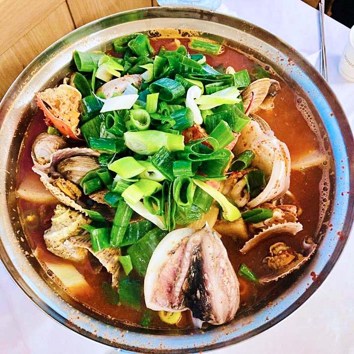 고두심이 좋아서 충남 태안 세모가사리 전복밥 맛집