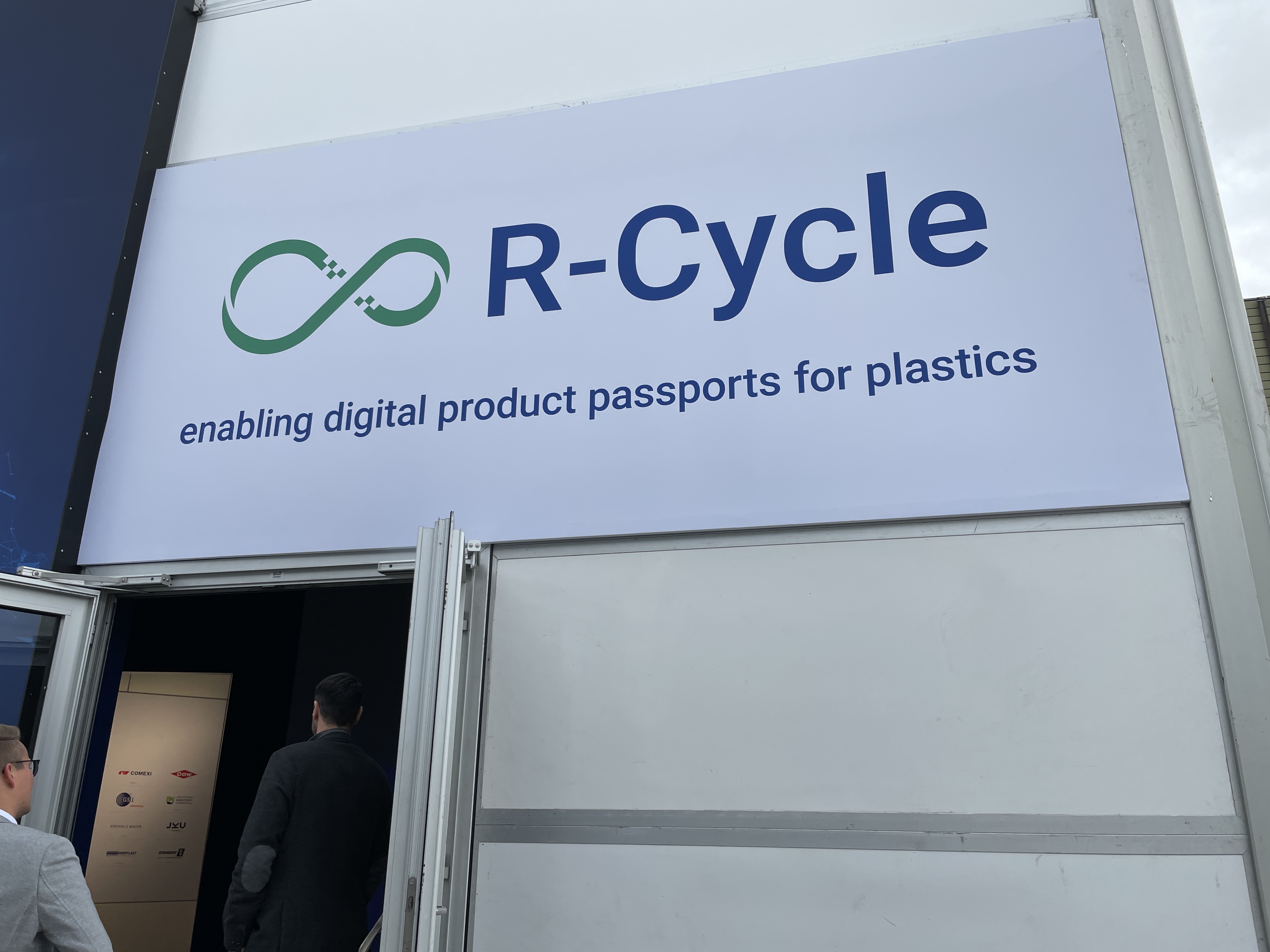 R-cycle