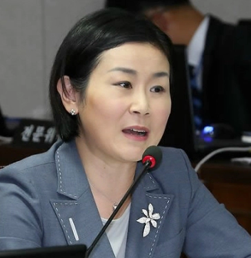 김희정 국회의원 나이 고향 학력 경력 평가