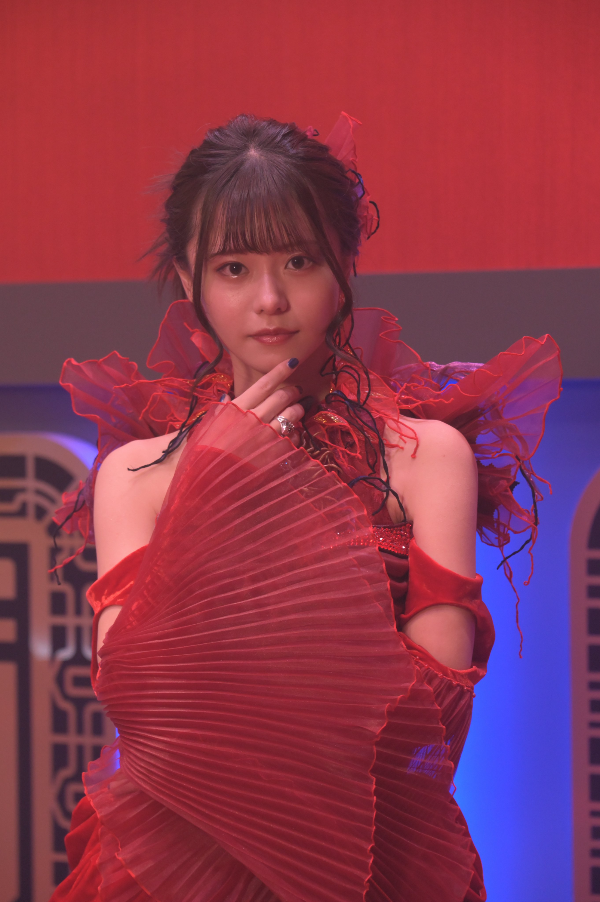 가면라이더 아길레라, 아사쿠라 유이(Yui Asakura)-01