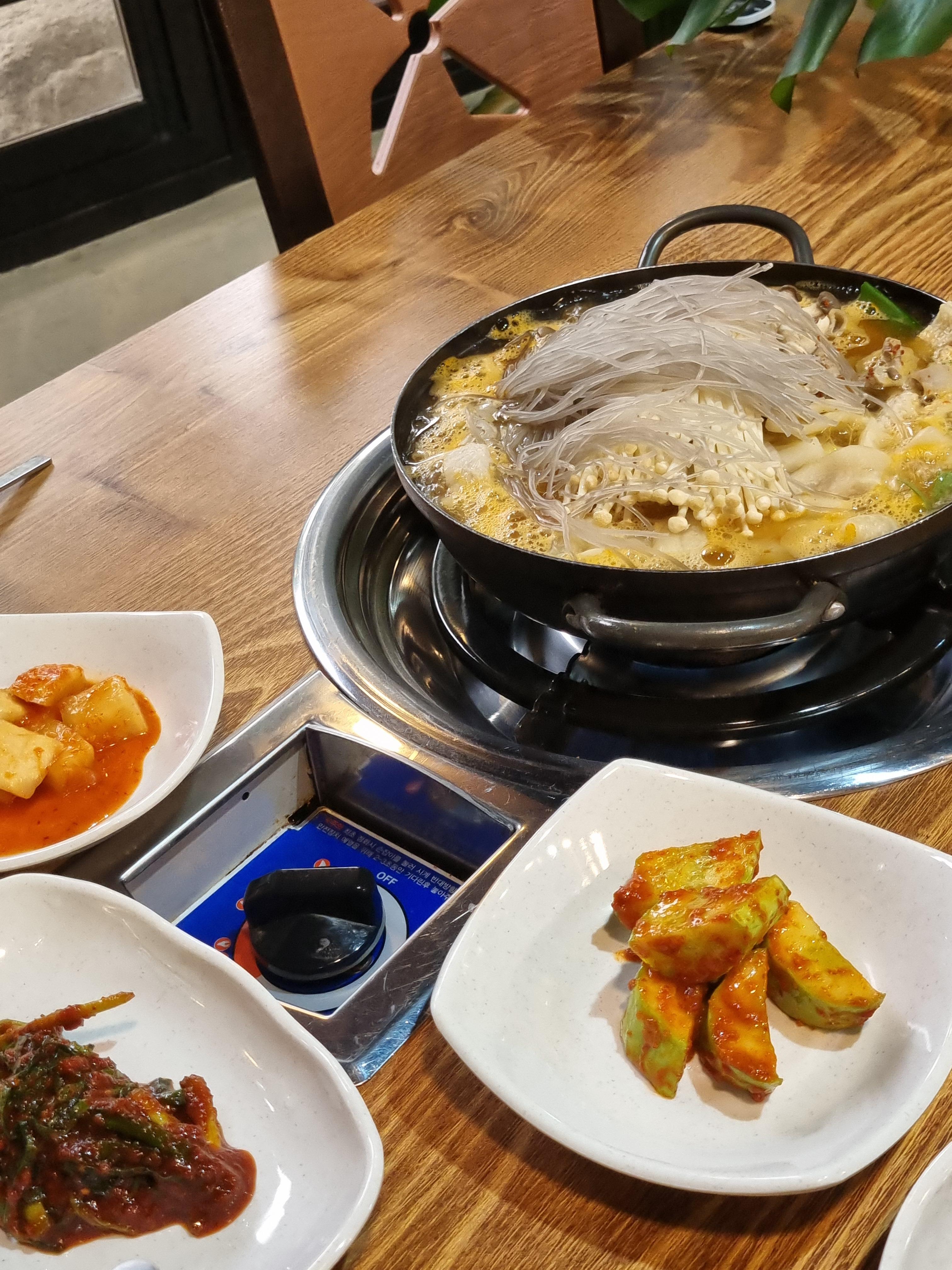 곱창전골명가도계물닭갈비_상차림