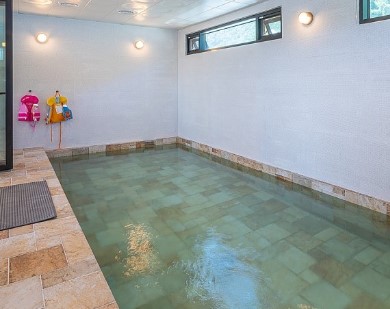 포에스 풀빌라 펜션