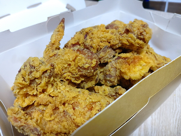 황금빛 핫 후라이드