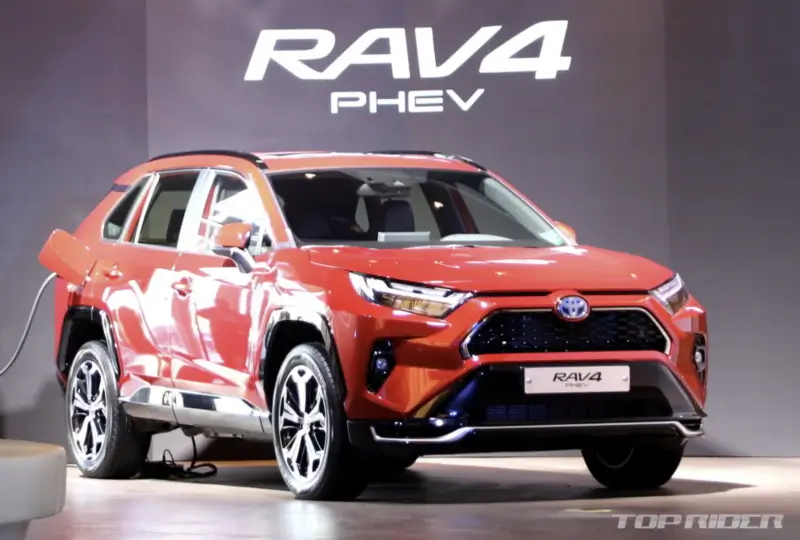 도요타-플러그인하이브리드-RAV4