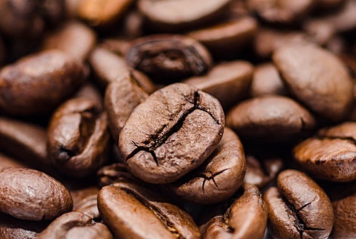 2. 자기전에 카페인 마시지 말기