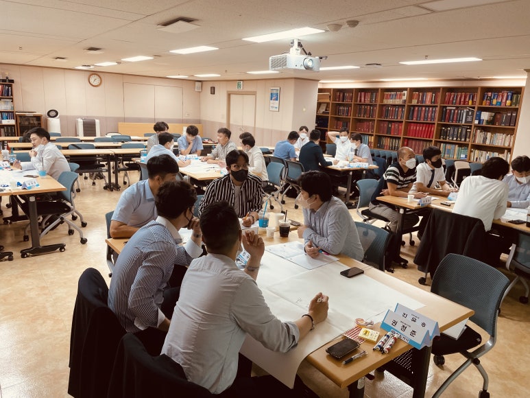 한림제약 팀장급 인력 대상 '탁월한 팀장의 성과비법 - 전략&실행' 플립러닝 강의 진행