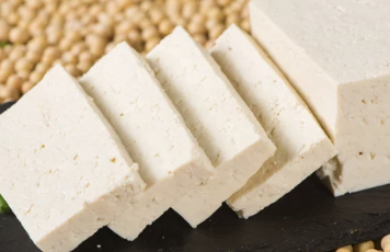 단백질이 풍부한 두부
