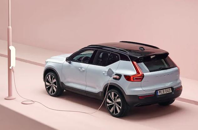 볼보XC40 제원 및 가격