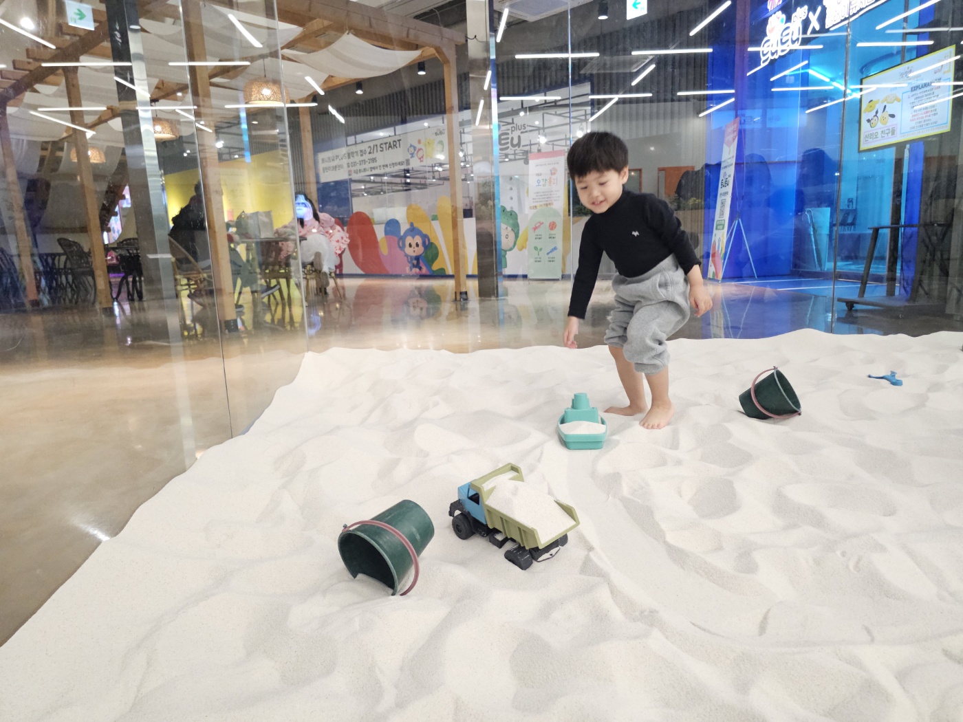 동탄 상상샘 플레이뮤지엄 1시간 이용권 후기: 모래놀이부터 물놀이까지 알찬 1시간 체험