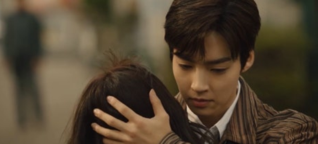 낮과 밤이 다른 그녀 8화 줄거리