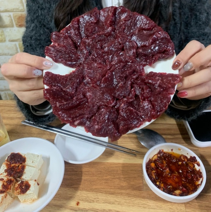 한국기행-대구-49년-생고기-왕거미식당