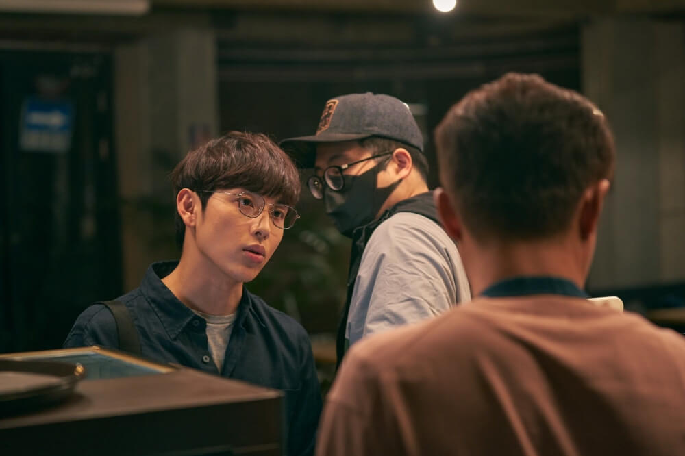 스마트폰을 떨어뜨렸을 뿐인데 임시완 촬영 장면중