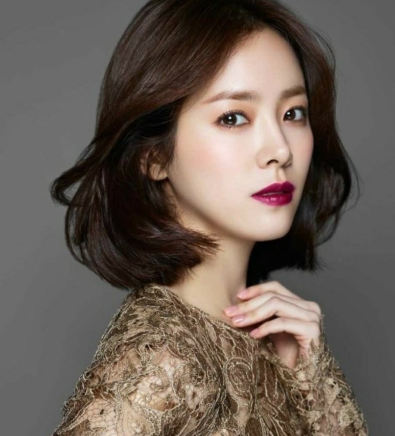 한지민 단발