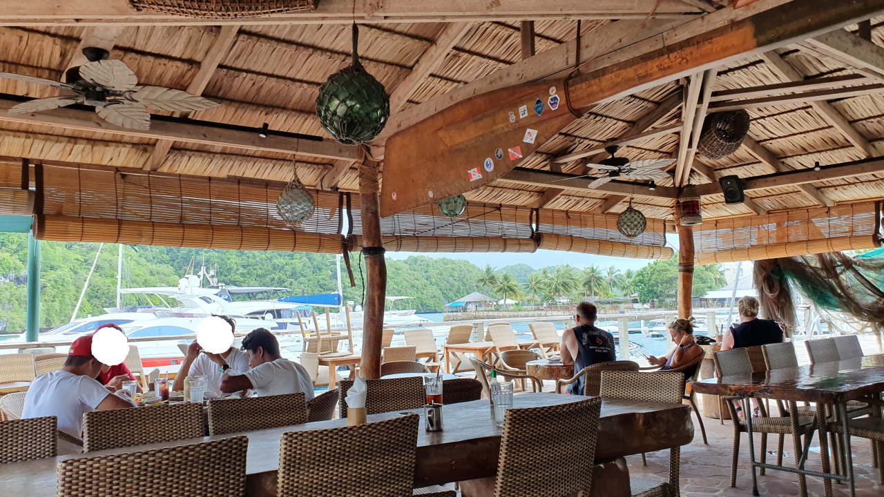 팔라우 Drop Off Bar and Grill 03