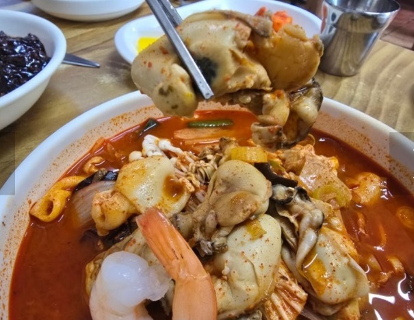 장성-짬뽕국밥-굴짬뽕-동서식당