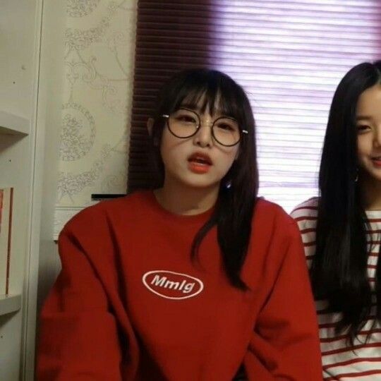 아이즈원 최예나 귀여운 매력어필