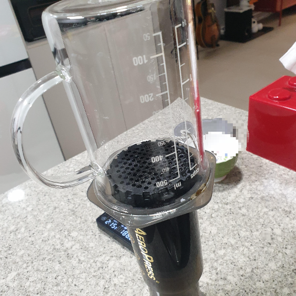 월드 에어로프레스 챔피언십(WAC) 우승자들의 레시피_2021년_서버 올리기