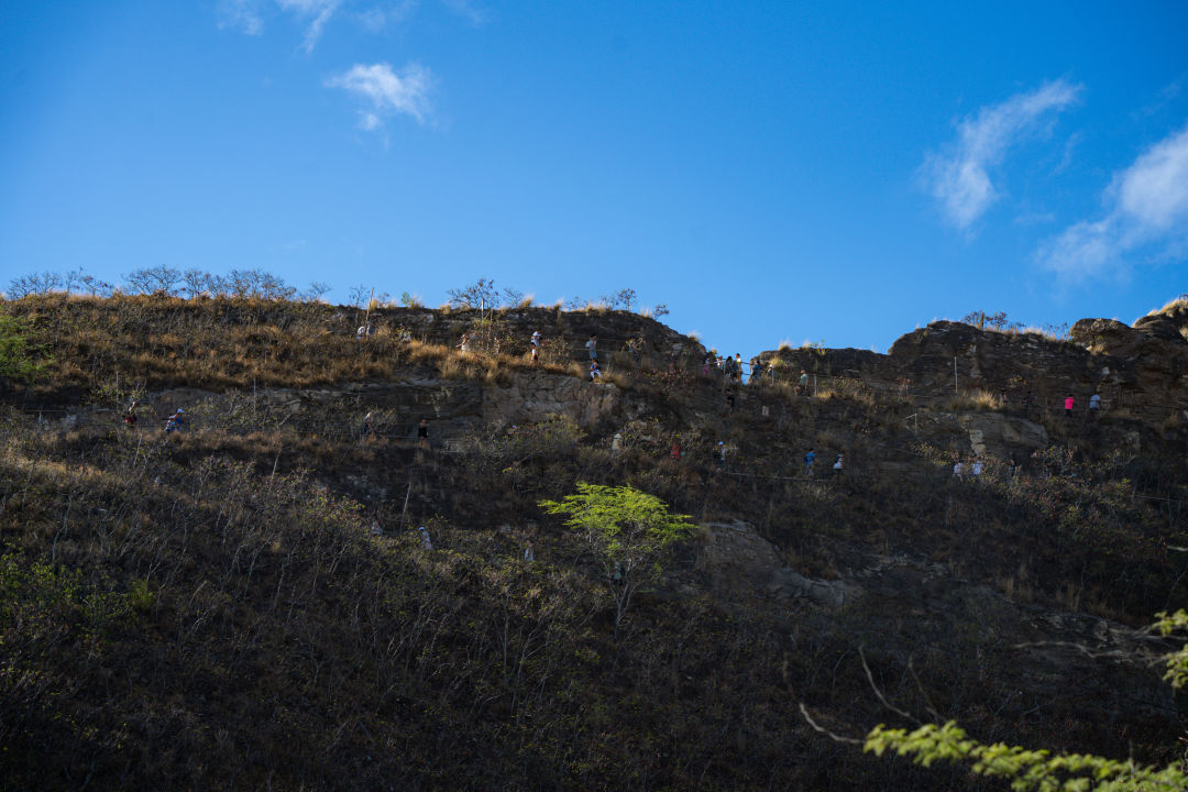하와이 다이아몬드 헤드 올라가는길