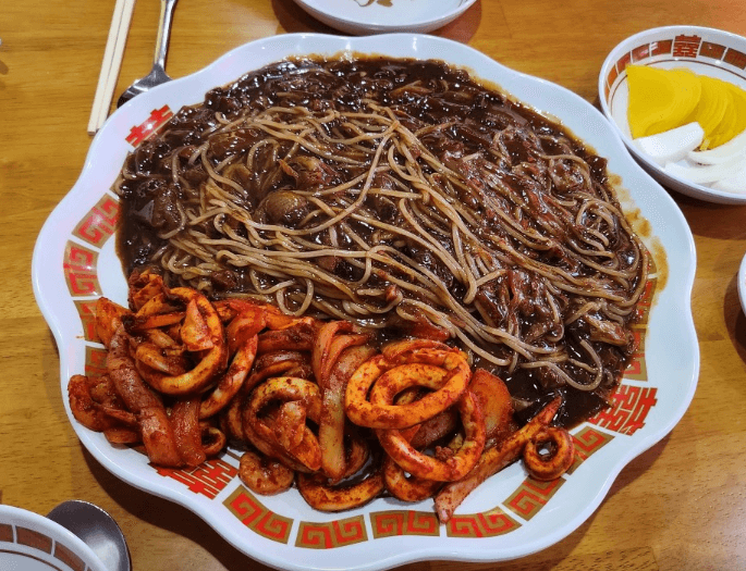 생생정보통 오징어볶음 쟁반짜장 vs 복분자탕수육 충남 당진