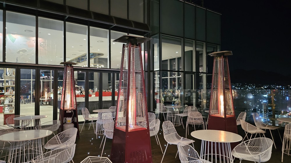 라발스호텔 카페1