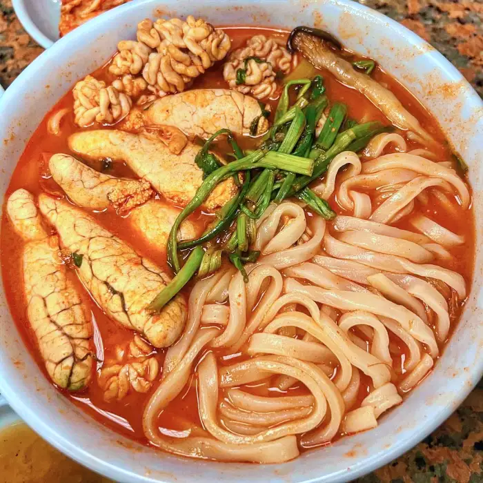 생방송 오늘저녁 힙당 신당동 알곤이 칼국수 맛집