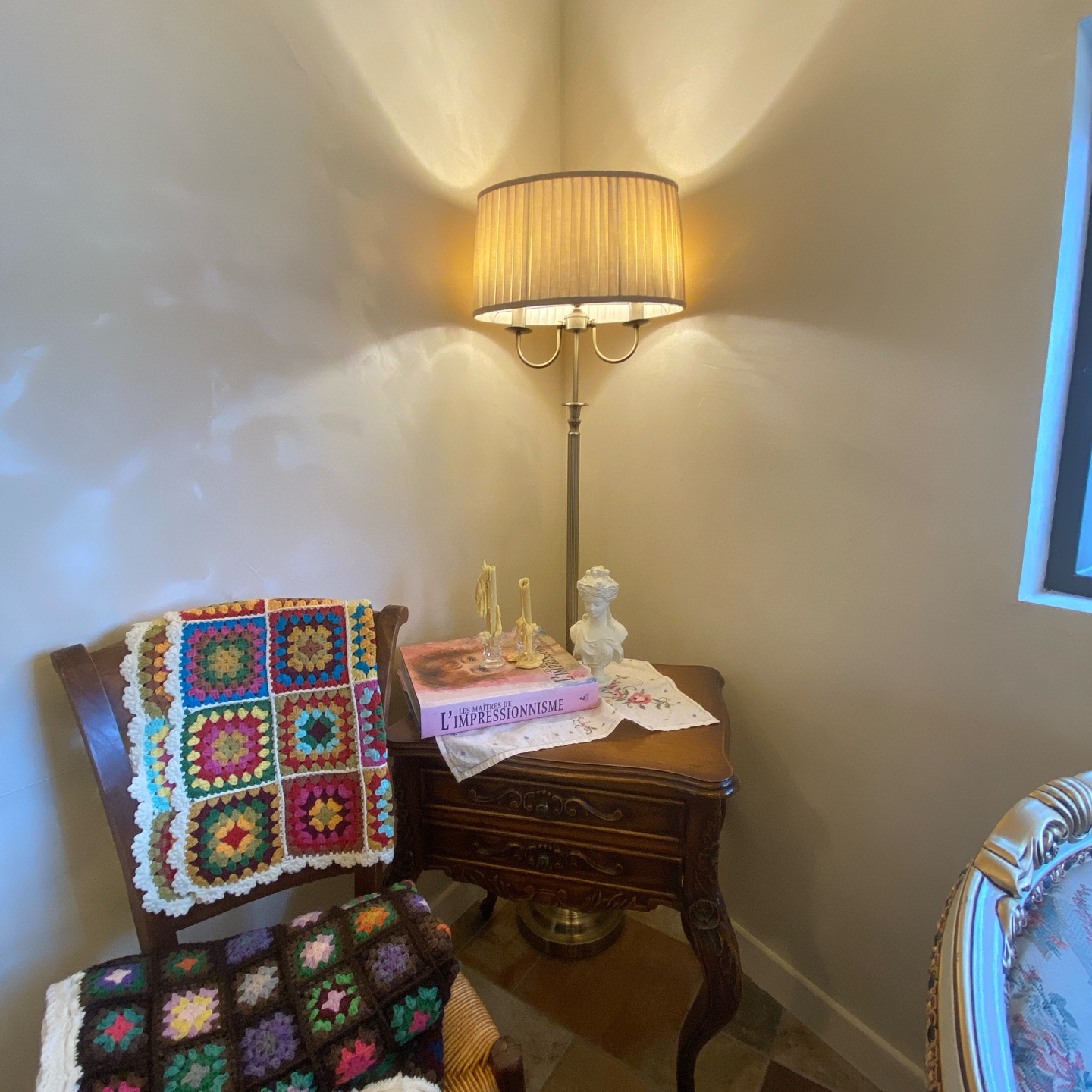 제주 삼성혈 도남 52번가 커피하우스 컵플레 케이크 런던크림커피 카페