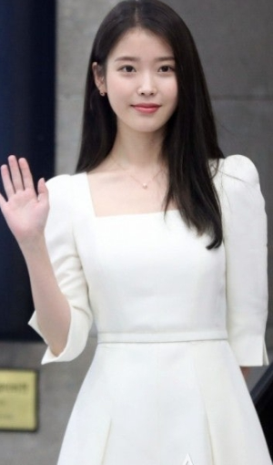 아이유의 하루 좋아하는음식 그리고사랑