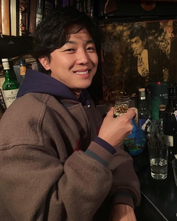 연우진-사진