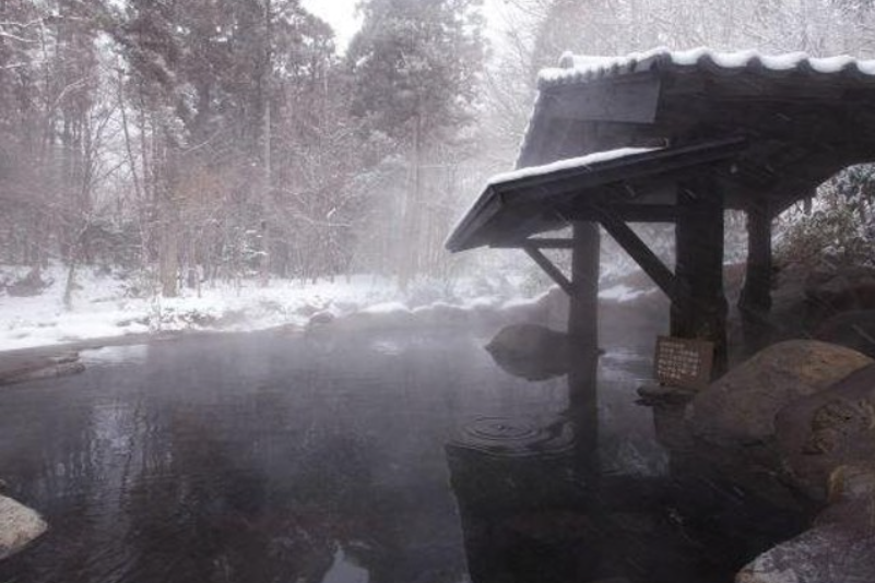 야마미즈키 온천 설경