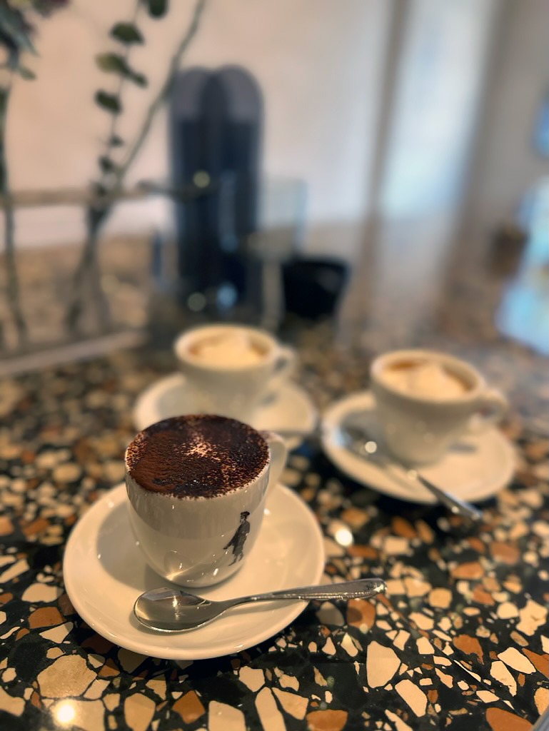 을지로 에스프레소바 스탠드업플리즈