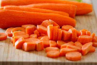 강아지 백내장에 좋은 음식 당근