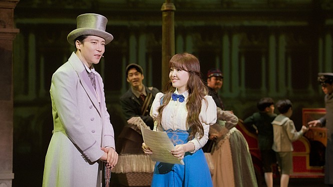 뮤지컬-팬텀-장면1