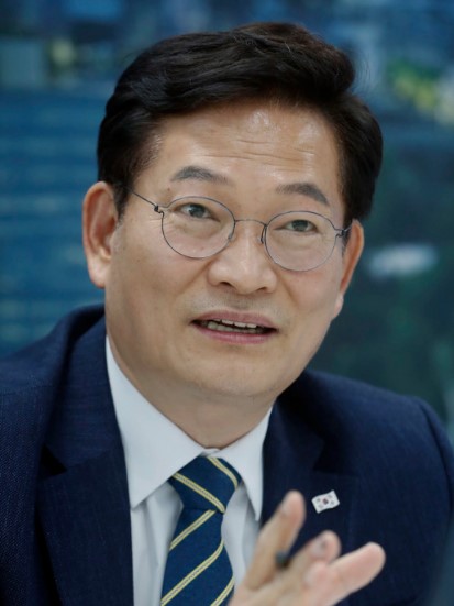 민주당 돈봉투 전당대회 300만원 돈봉투 사건 및 윤관석 프로필