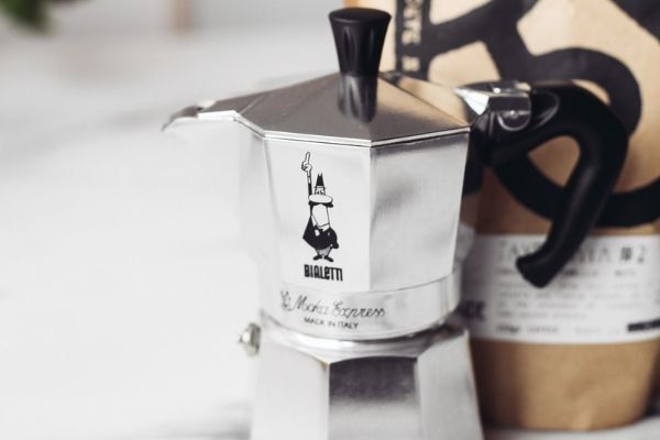 아메리카노 커피란 무엇이며 집에서 만드는 방법