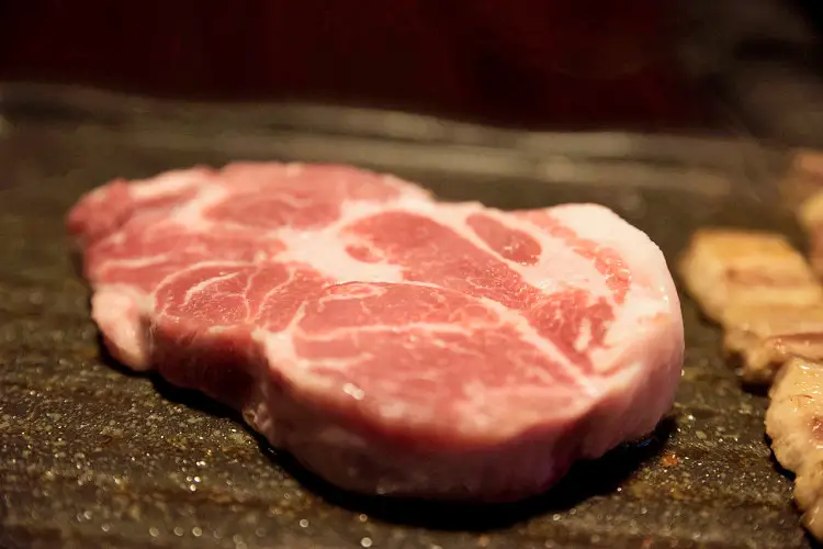 네모세모 대구 동성로 맛집 레인보우 삼겹살, 통후추 삼겹살, 허브 냉꽃삼겹살 맛있는 식당