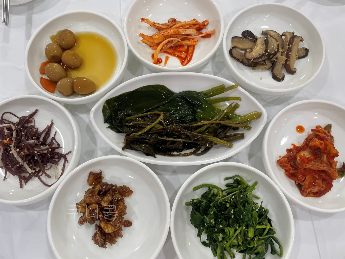 울릉도-추석가족여행-2일차-저동항-근처-아침식사-가능한-전주식당-솔직후기