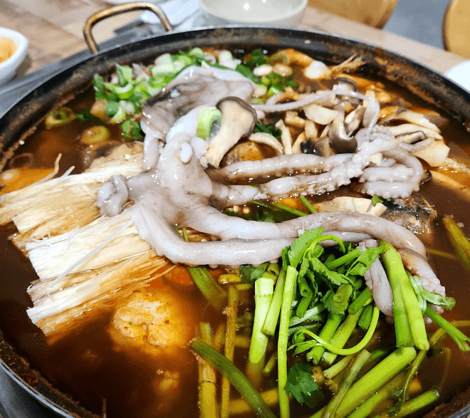 생생정보통 능이동태전골 vs 동태내장전골 경기 포천