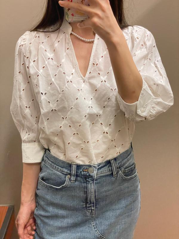 바나나리퍼블릭 여성 퍼프 슬리브 아일렛 펀칭 코튼 블라우스 2컬러 819286