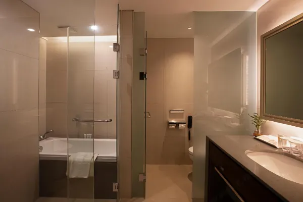 아스티 호텔 샤워실