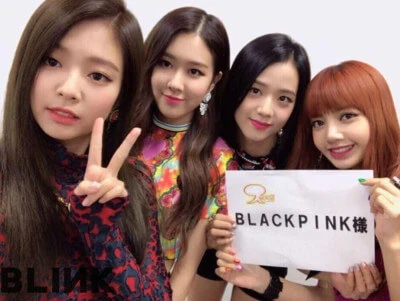 블랙핑크-단체-셀카-8