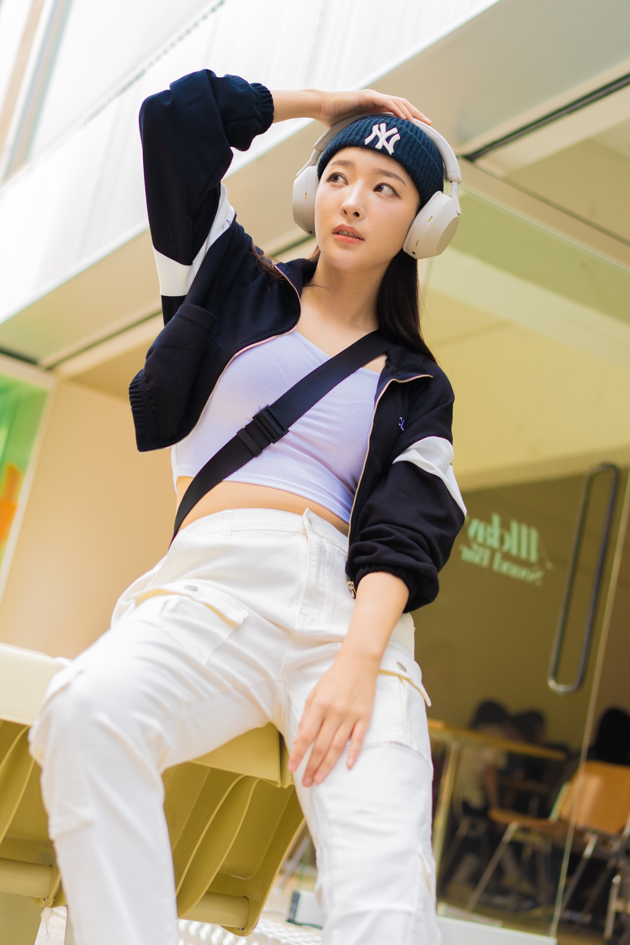 소니 무선 노이즈 캔슬링 헤드폰 WH-1000XM5