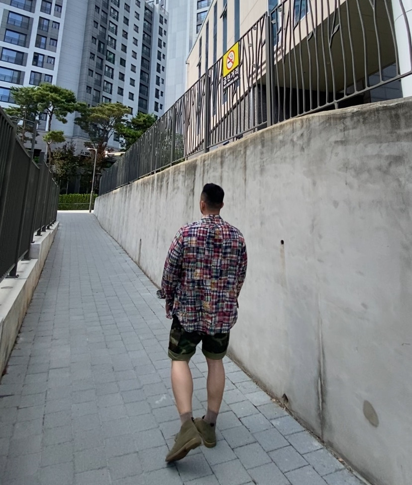데일리룩('26. 6. 28.)폴로랄프로렌 패치워크 마드라스 클래식핏 린넨 셔츠, 무신사스탠다드 쿨탠타드 티셔츠, 로스코 카모 BDU 팬츠, 무신사스탠다드 양말, 언코즈 처카부츠