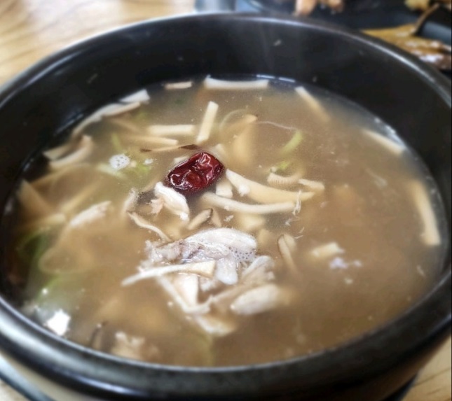 우물집-닭곰탕