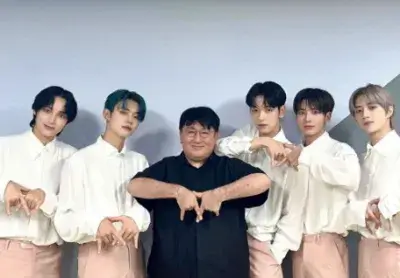 방시혁-사진