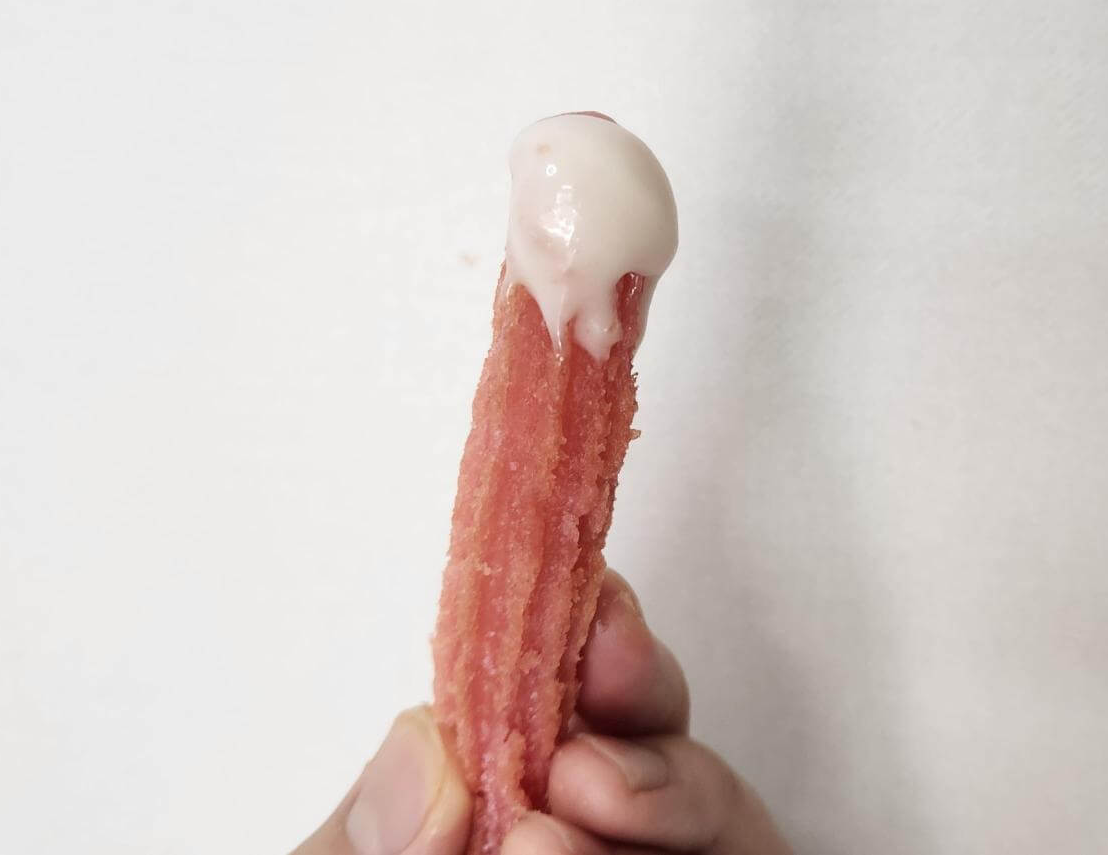 메가커피 딸기요정 핑크 츄러스 후기